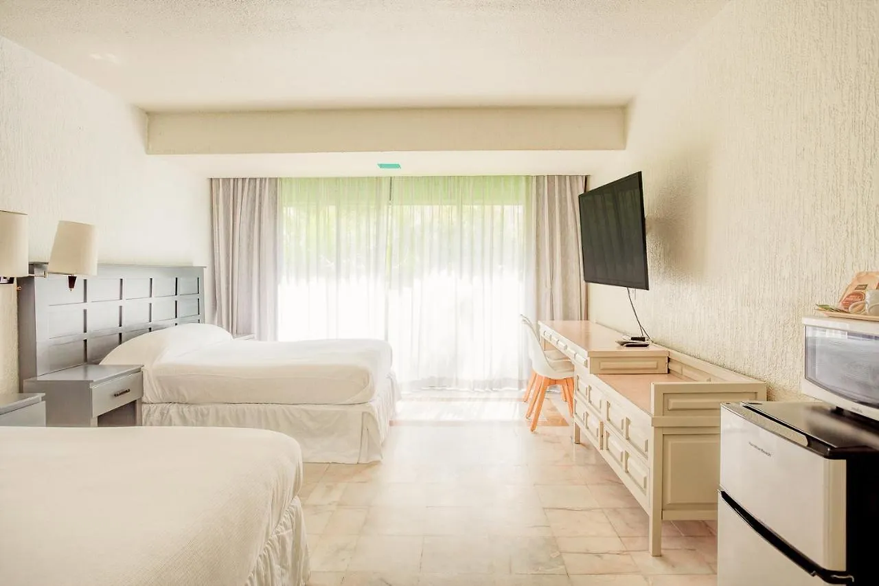 Condos In Prime Cancun Location Plus 3 Pools 0*,